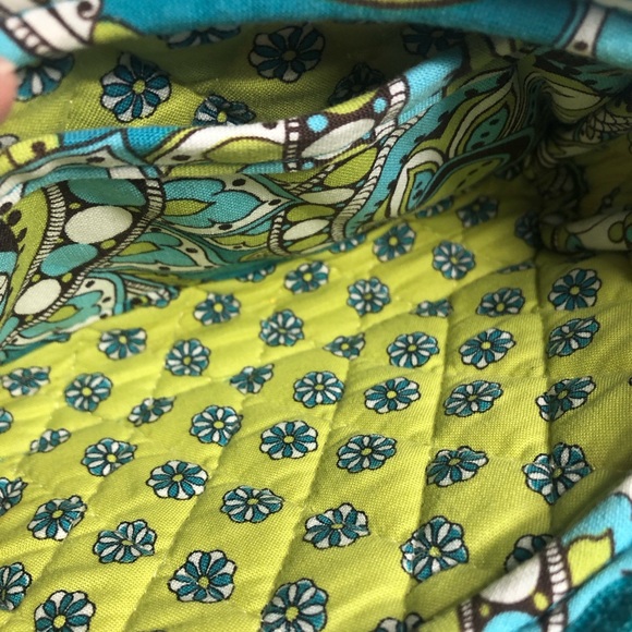 3 Retired Vera Bradley Peacock Pattern - Tote, Wristlet Purse and Checkbook Case - Picture 9 of 16